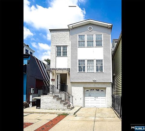 Photo of 191 Kearny Ave #2, Kearny, NJ 07032 (MLS # 25038967)