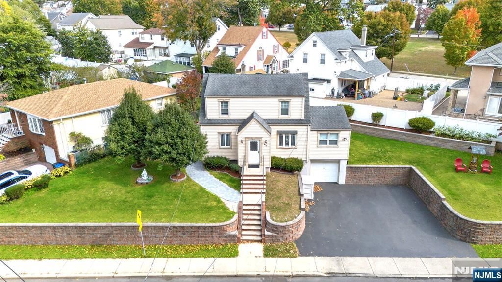 Photo of 870 Passaic Avenue, Kearny, NJ 07032 (MLS # 25037865)