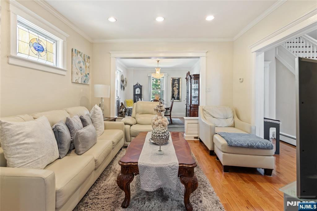 710 Hillside Avenue