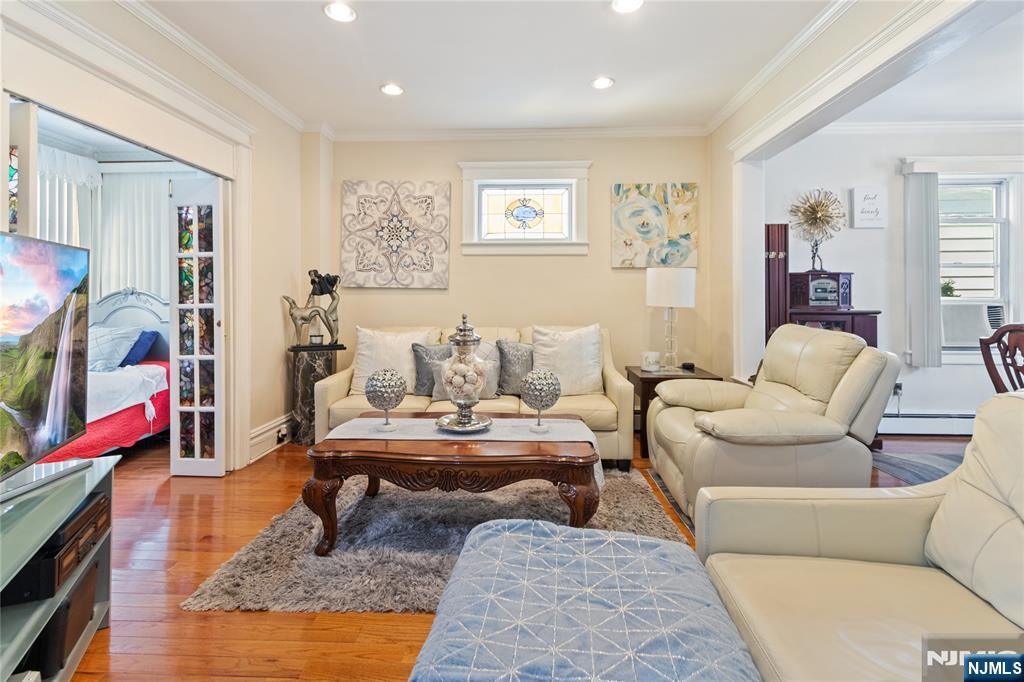 710 Hillside Avenue