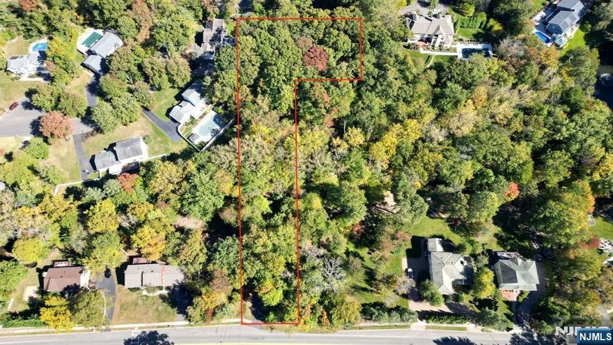 Opportunity knocks, build your dream house and enjoy this top River Vale neighborhood. A lender may require flood insurance.