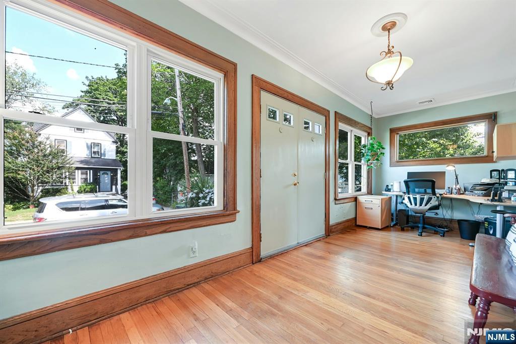 98 Smith Avenue
