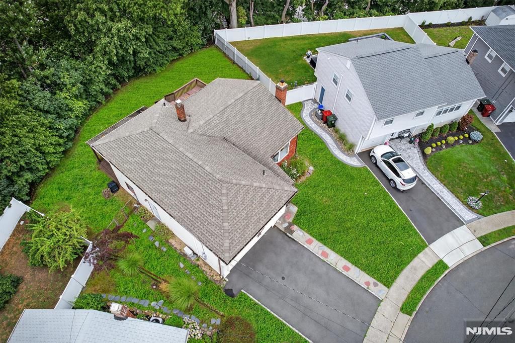 Photo of 7 Faber Place, Nutley, NJ 07110 (MLS # 25025219)