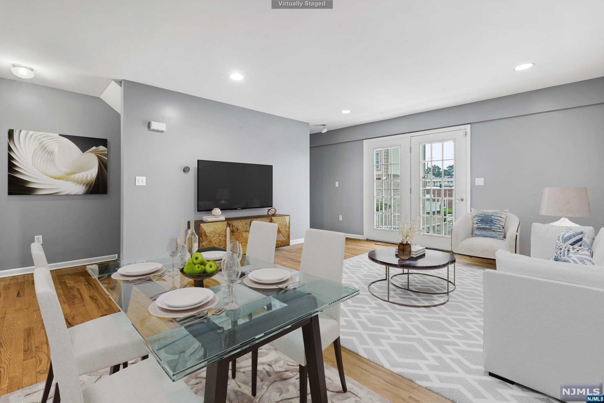 15 Zabriskie Street 1505