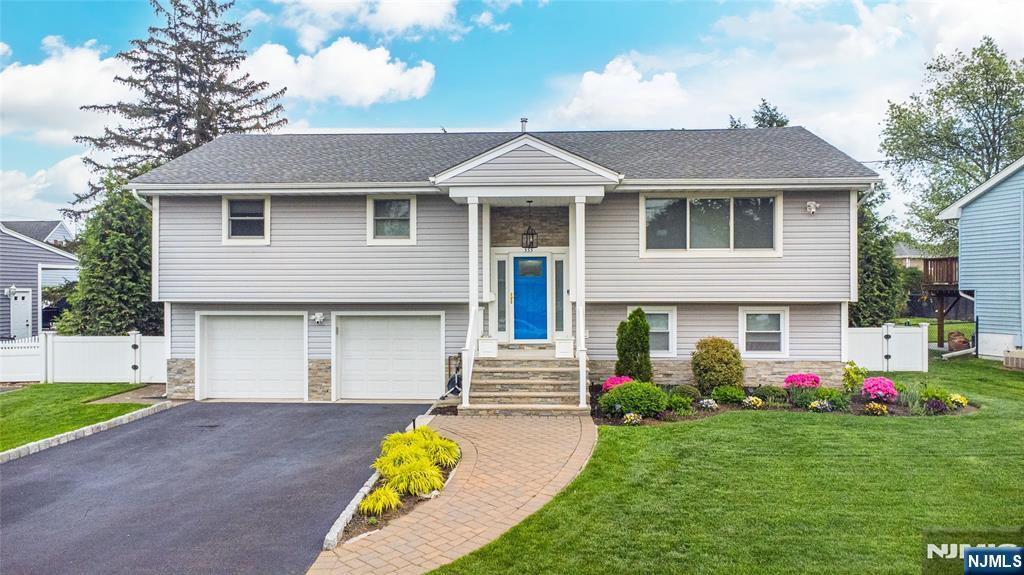 Property for Sale at 555 Asbury Street, New Milford, New Jersey - Bedrooms: 4 
Bathrooms: 3 
Rooms: 8  - $775,000