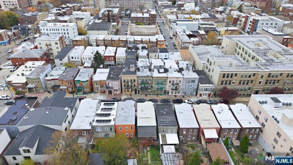 Photo of 123 63rd Street, West New York, NJ 07093 (MLS # 25040473)