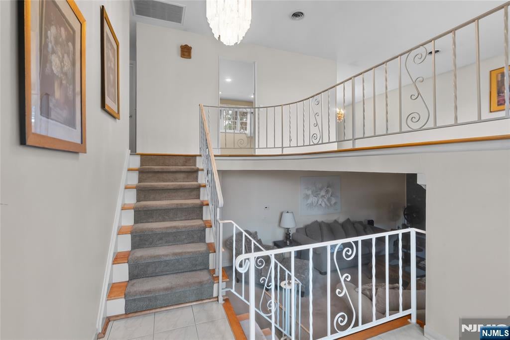 2 Tanglewood Drive