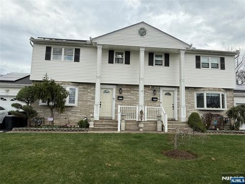 21A Millar Court Paramus NJ 07652