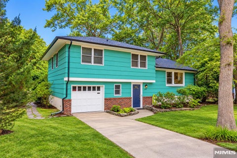 Photo of 175 Riverdale Street, Hillsdale, NJ 07642 (MLS # 26033963)