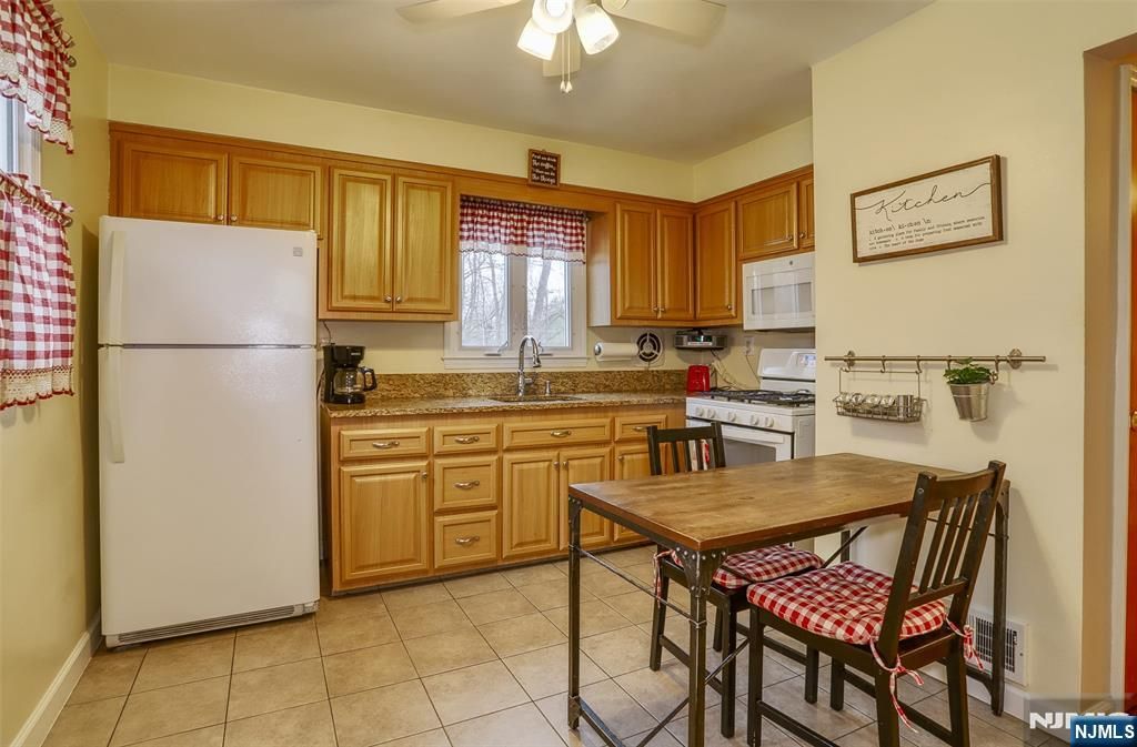 Photo of 176 Trotta Drive, New Milford, NJ 07646 (MLS # 26000629)