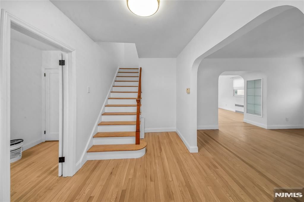 Photo of 595 Knickerbocker Road, Tenafly, NJ 07670 (MLS # 26011203)