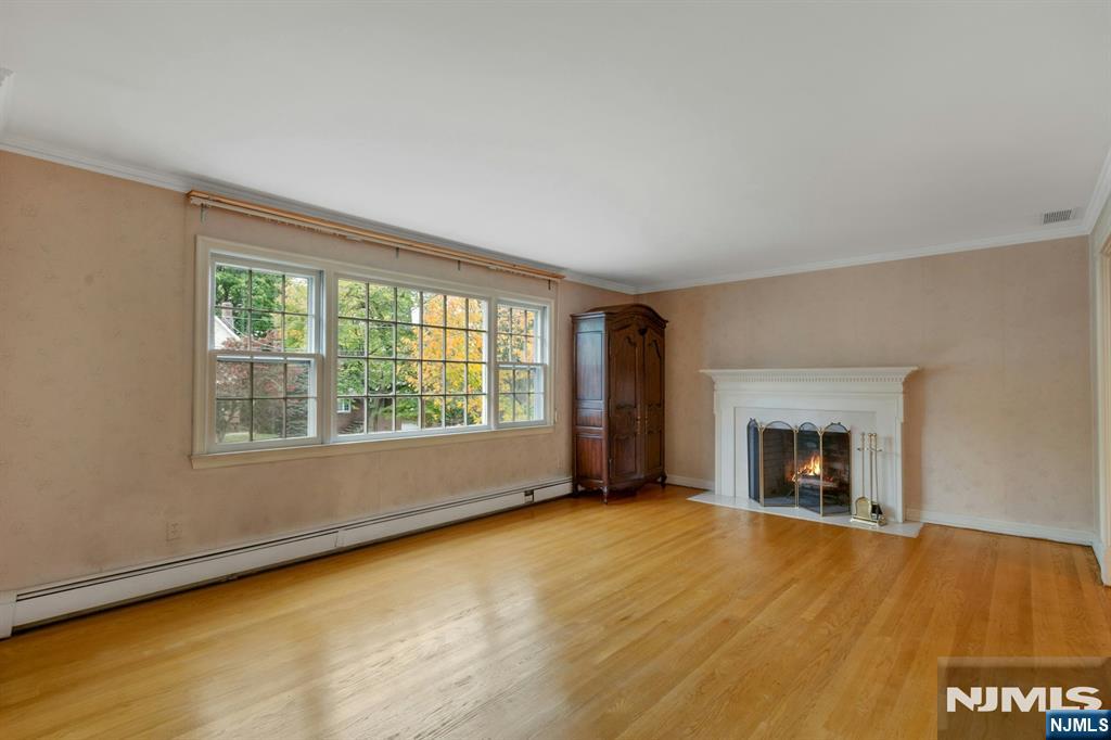 121 Christie Street
