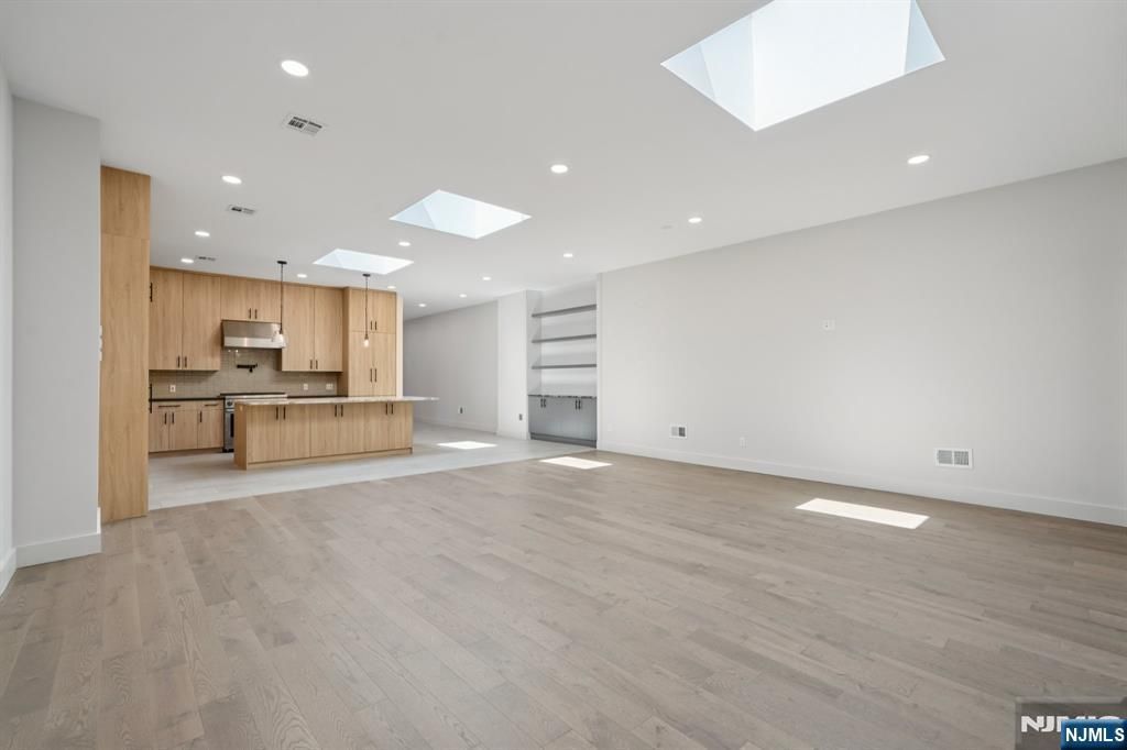 Photo of 6500 Durham Avenue, North Bergen, NJ 07047 (MLS # 25031833)