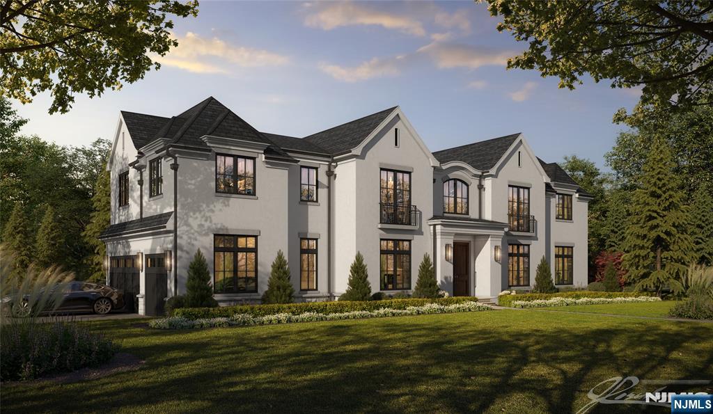 37 Roberts Road, Englewood Cliffs, New Jersey - 6 Bedrooms  
7.5 Bathrooms  
17 Rooms - 