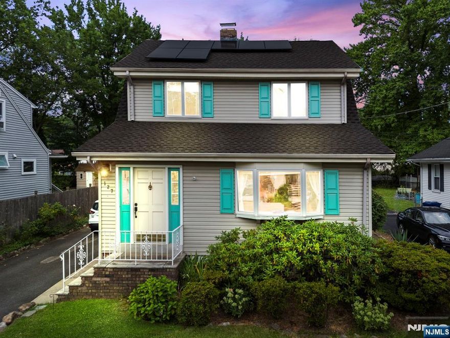 Welcome to this meticulously updated side hall colonial in the most sought after Fairmount section of Hackensack. This home spanning right under 2000 square feet boasts 3 full bedrooms, 2.5 bathrooms & a finished basement. Upon entry you are greeted by a large foyer, expanded living room and formal dining room. The showstopper of the home is the tastefully updated and expanded kitchen featuring separate prep ,breakfast and dining areas with granite counters, wood cabinets & stainless steel appliances. Upstairs you will find a 2 bedrooms, a full bathroom and the primary bedroom with a large walk in closet and primary bath. The fully finished basement provides additional flex space, a room perfect for a home office, another room perfect for a mini home gym and a half bathroom. The fully fenced in backyard provides endless opportunities with a large deck with gazebo, plenty of yard space and a detached 2 car garage. This home provides the perfect suburban feel, while being walking distance to the Anderson station or bus stops that provide direct access to NYC, shops, parks and much more. Homes like this don't come around the Fairmount section too often.