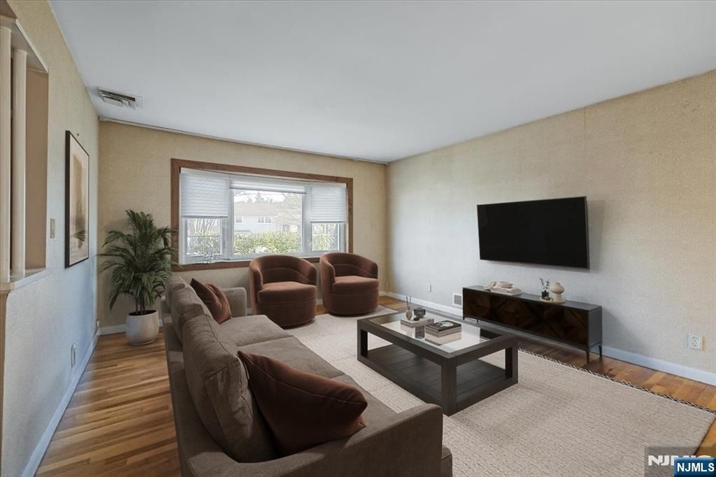 Photo of 715 Bush Place, Paramus, NJ 07652 (MLS # 26003521)