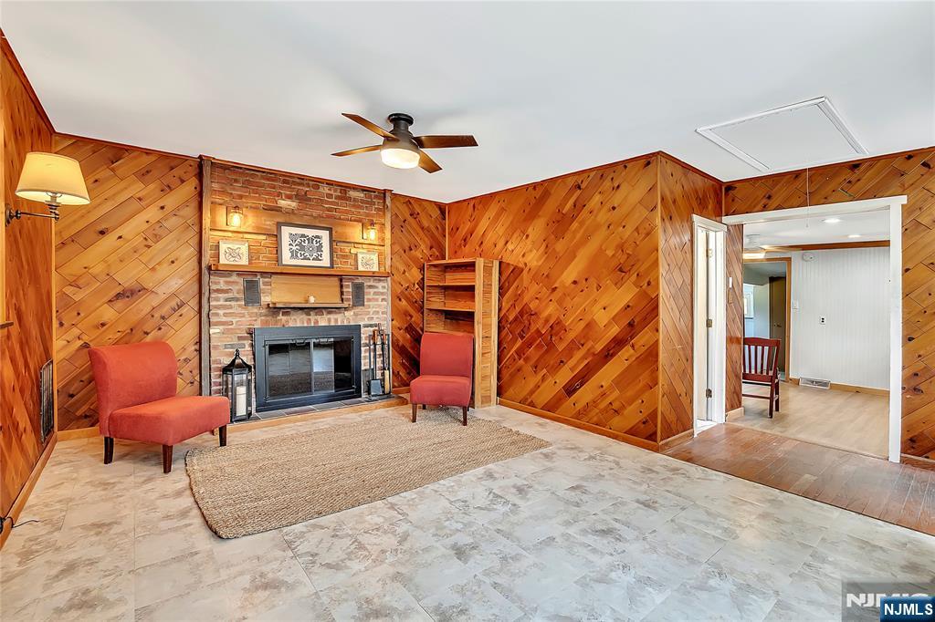 583 Shore Road