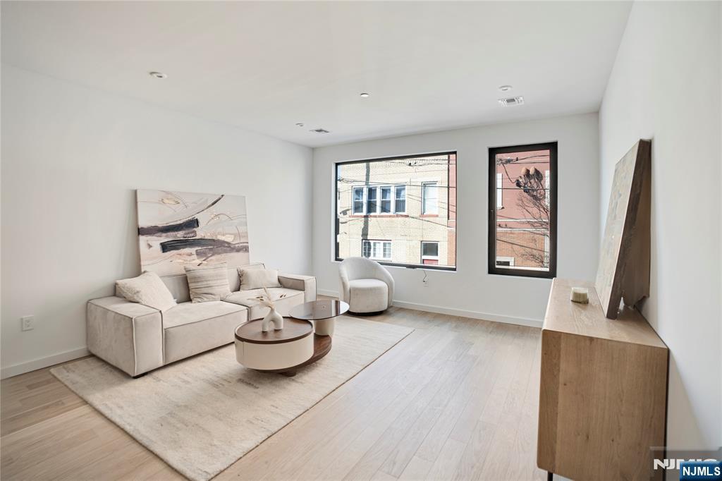 5508 Madison Street 1