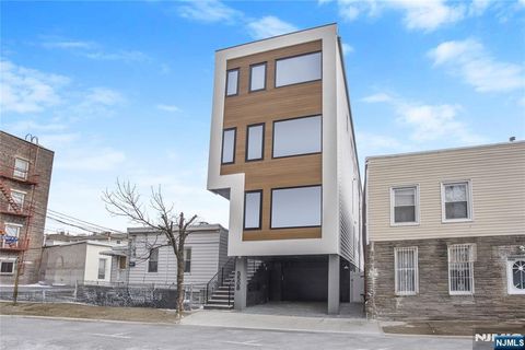 5508 Madison Street 1 West New York NJ 07093