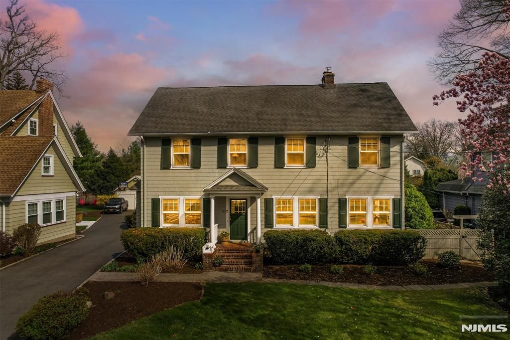 Photo of 83 Essex Avenue, Montclair, NJ 07042 (MLS # 26012296)