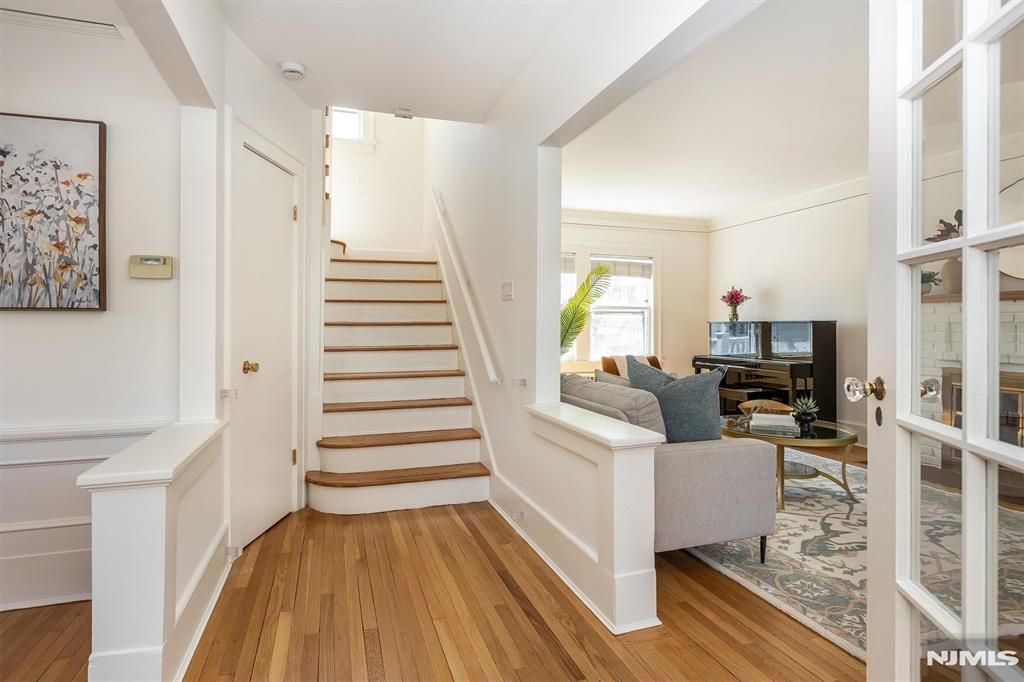 Photo of 83 Essex Avenue, Montclair, NJ 07042 (MLS # 26012296)