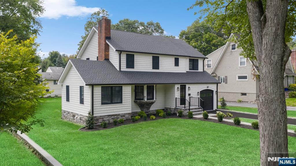 Homes for Sale in Northern NJ | ThisIsRiverEdge.com 220 Orchard Place