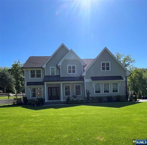 36 Woodmont Road Montville Township NJ 07058