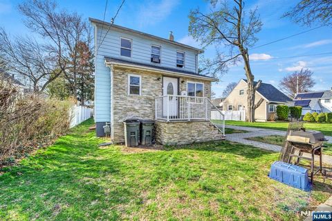 Photo of 1104 Congress Avenue, Teaneck, NJ 07666 (MLS # 26012037)