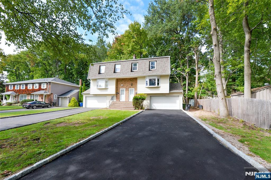 85 Primrose Lane B