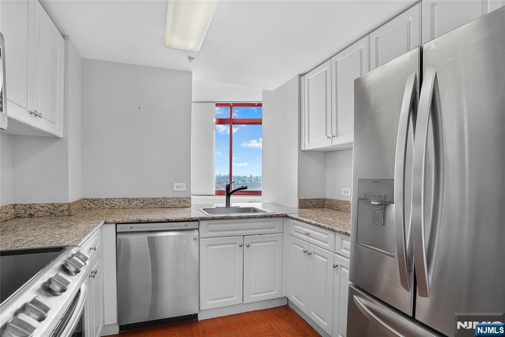 100 Old Palisade Road 4106
