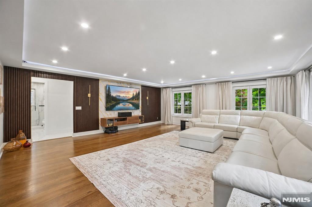 36 Ivy Place