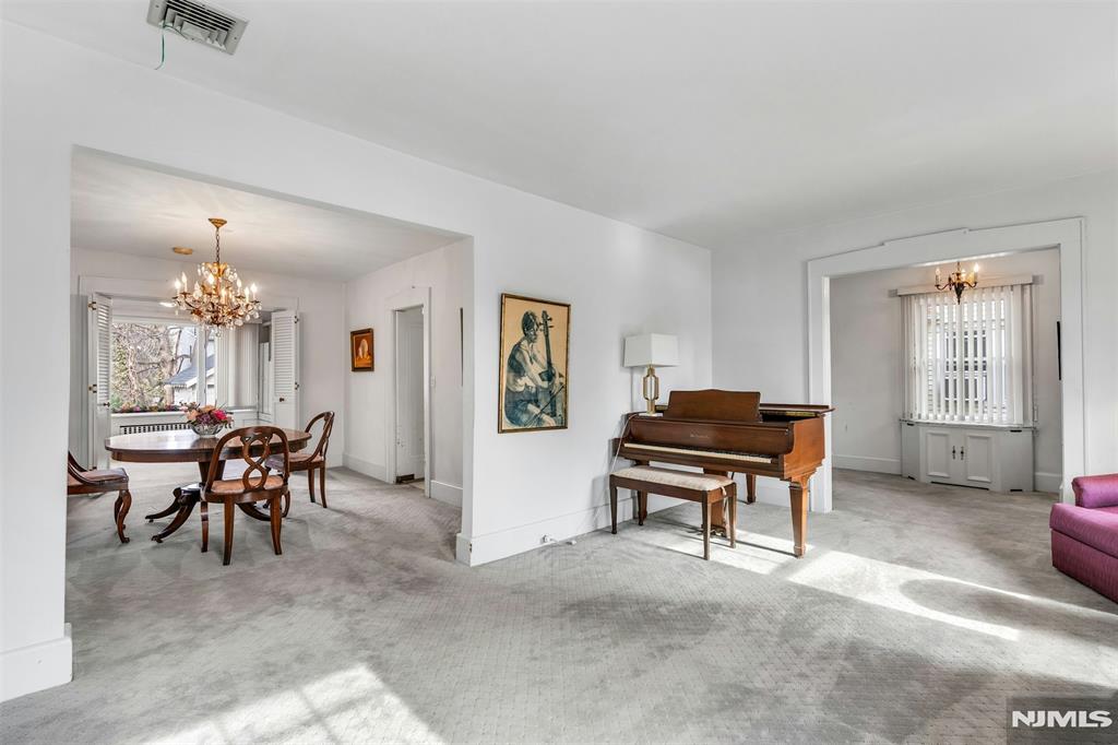 1342 Pennington Road