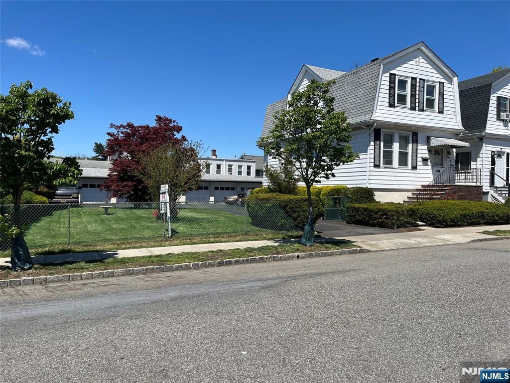 Photo of 109 High Street, West Orange, NJ 07052 (MLS # 26015635)