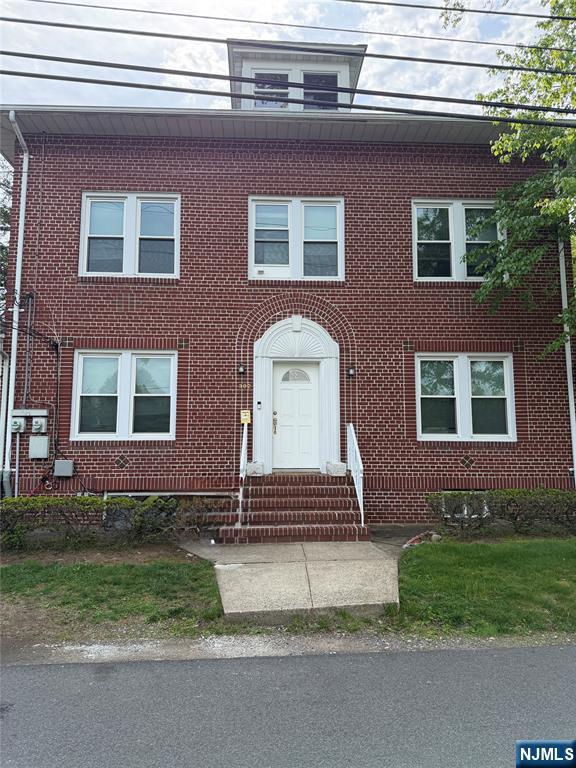 115 Paris Avenue
