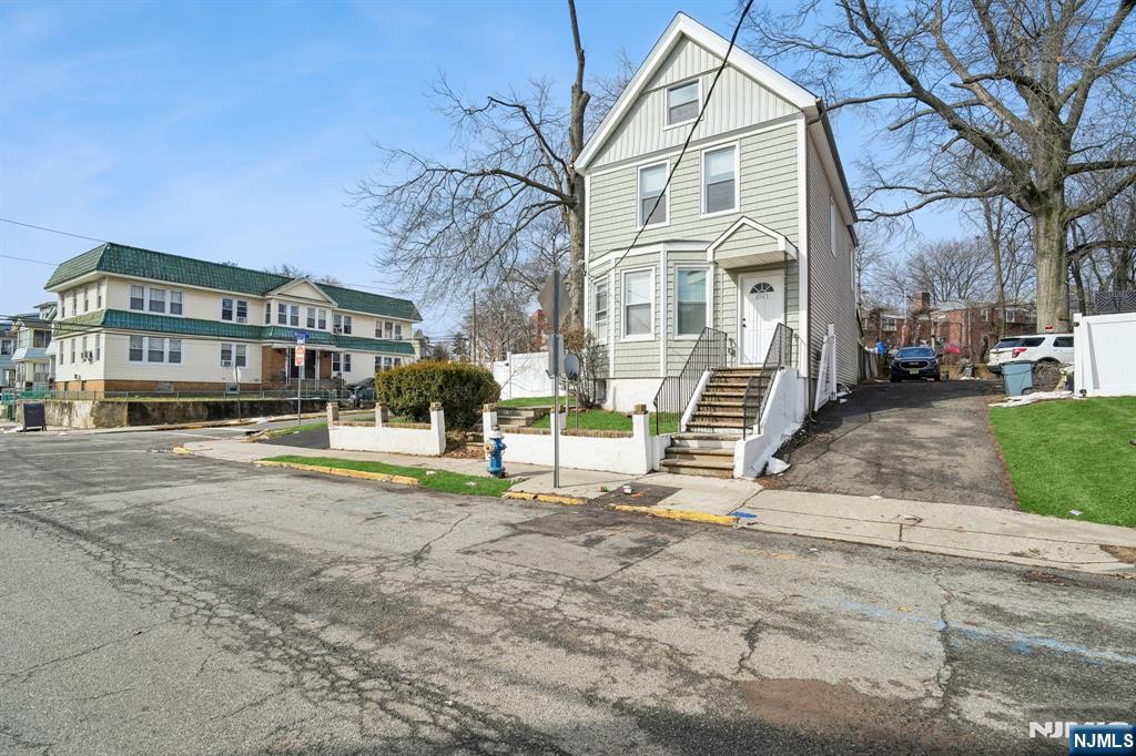 45-47 Durand Place