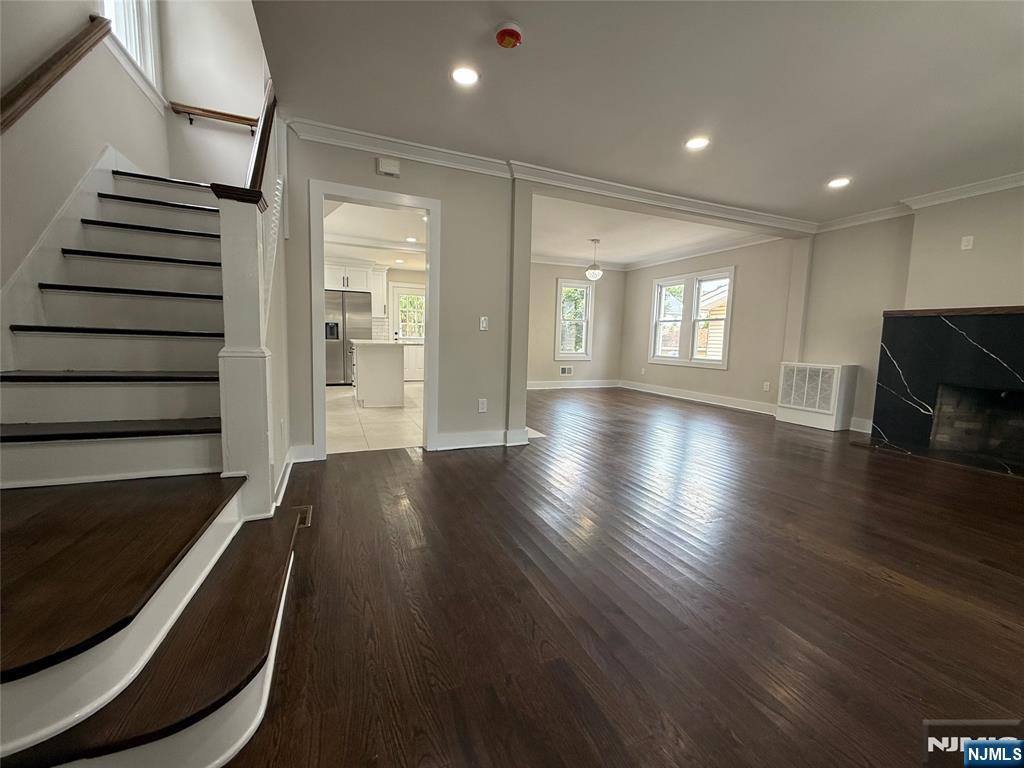 236 Chestnut Avenue