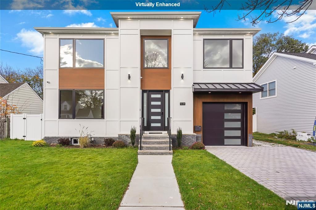 Photo of 1225 Eastern Drive, Fair Lawn, NJ 07410 (MLS # 25040778)