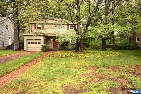 79 Buff Road Tenafly NJ 07670