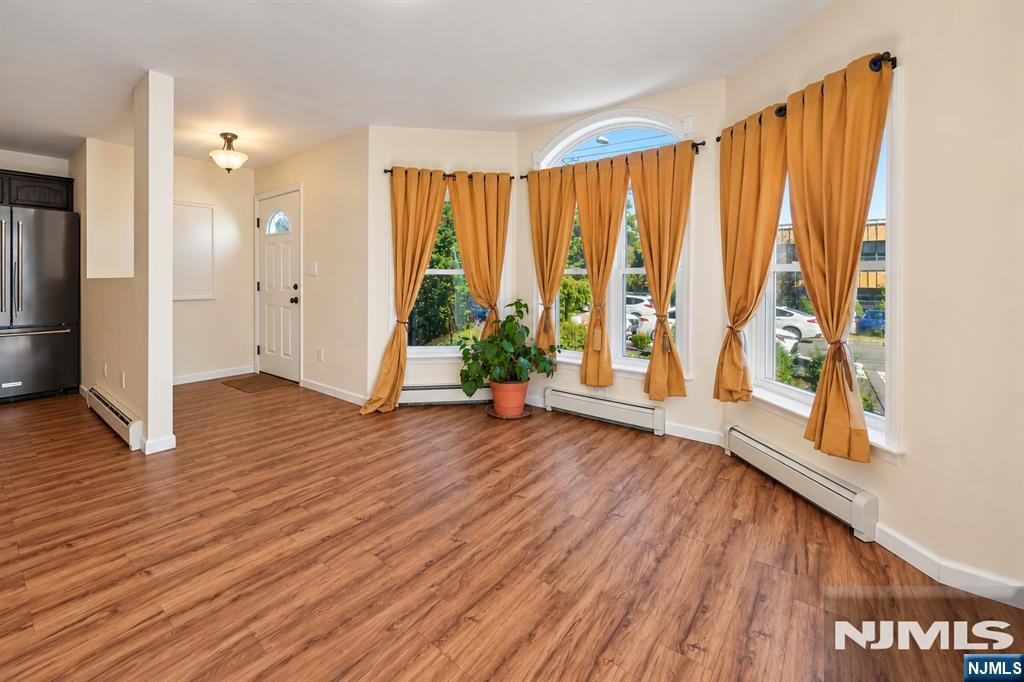 36 Columbia Avenue