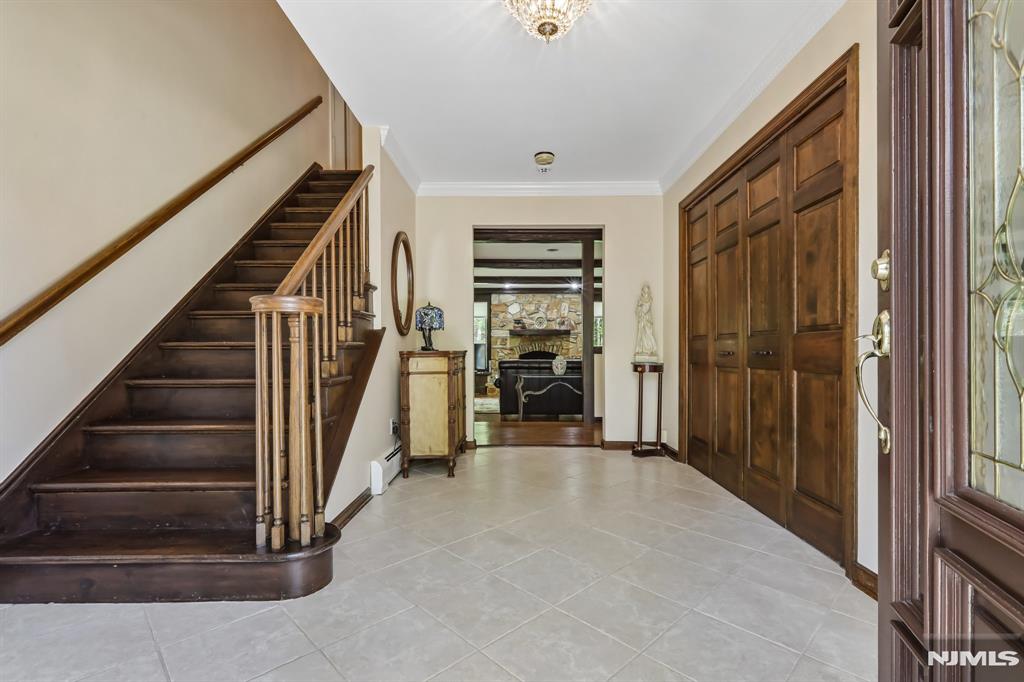 716 Windswept Lane