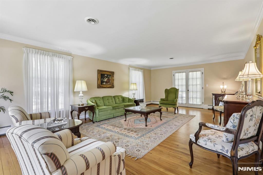 716 Windswept Lane