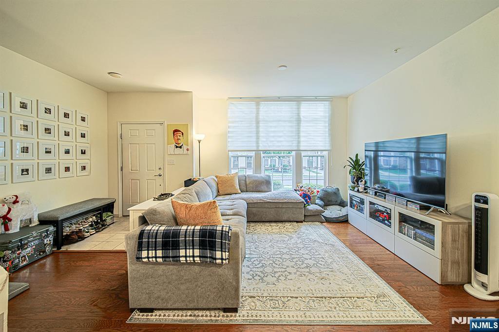 21 Jasmine Lane 1111