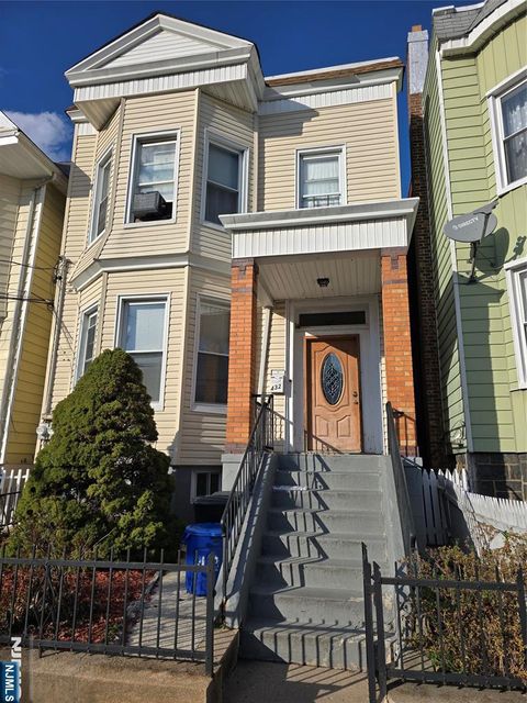 432 65th Street West New York NJ 07093
