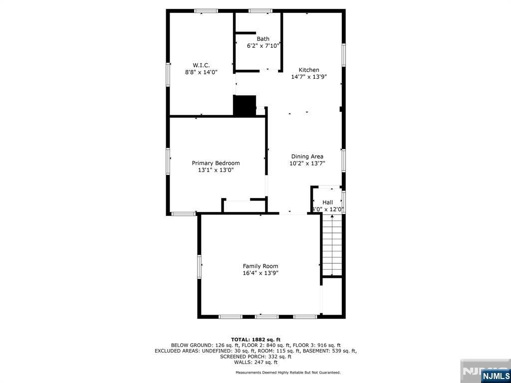 Main image without alt text