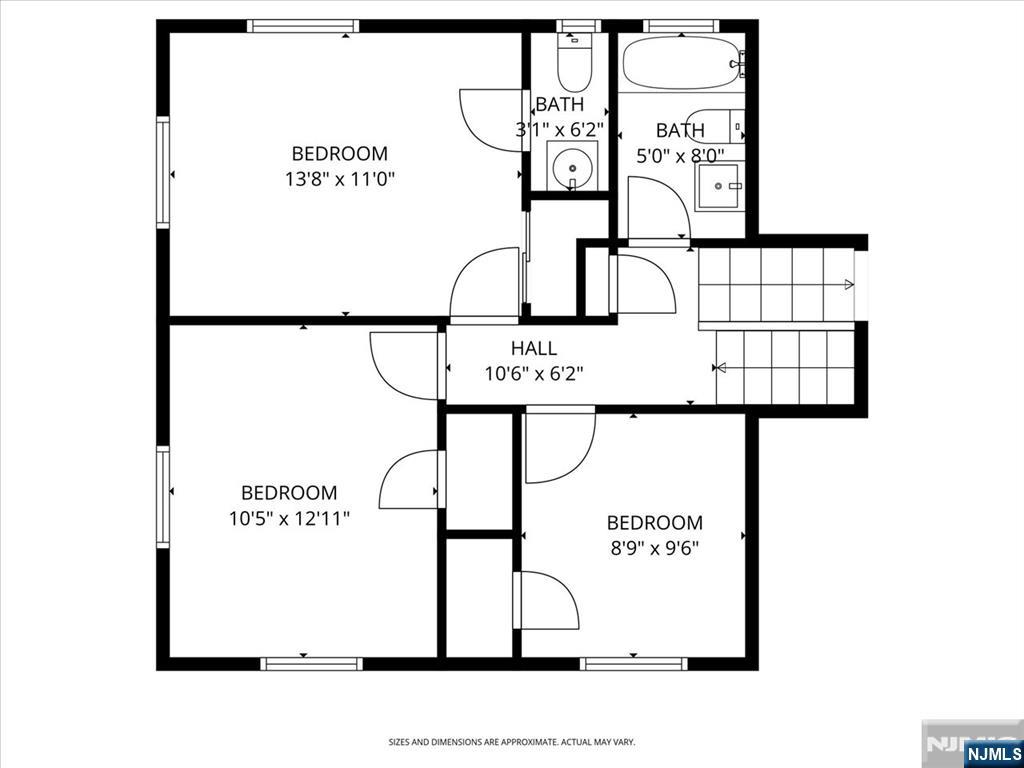 Main image without alt text