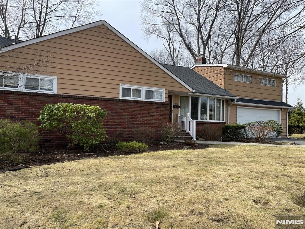 Photo of 225 12th Street, Cresskill, NJ 07626 (MLS # 26008038)