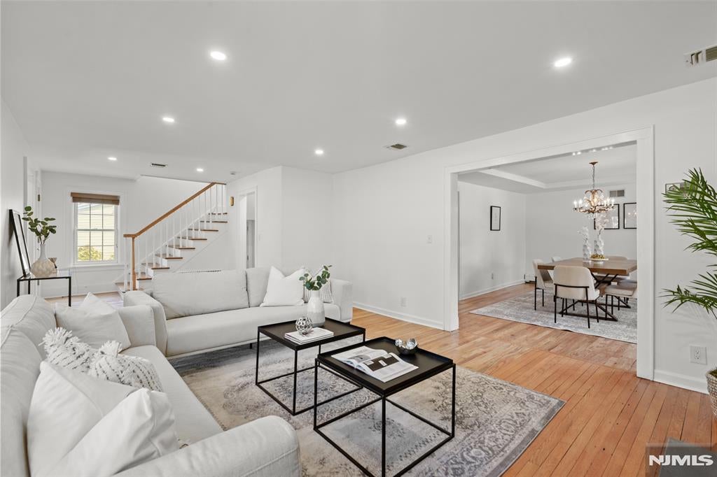 225 Walnut Street