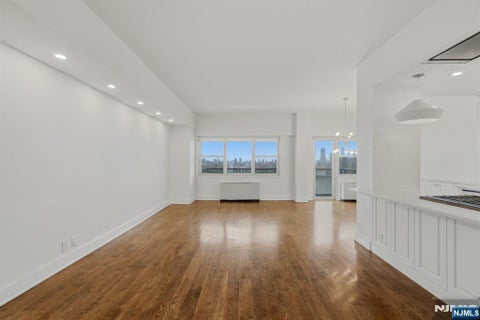 Photo of 6600 Boulevard East #23D, West New York, NJ 07093 (MLS # 26027672)