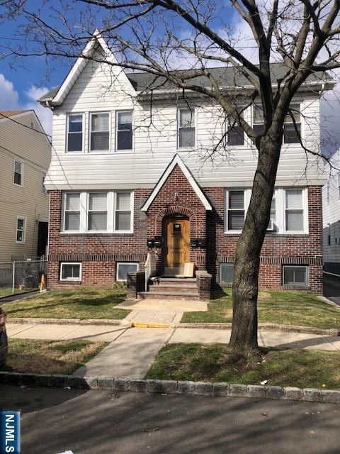 265 N 17th Bloomfield NJ 07003