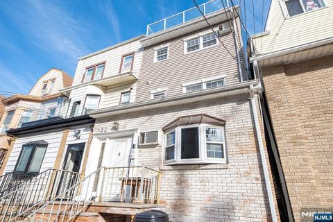 Photo of 32 46th St #1, Weehawken, NJ 07086 (MLS # 25043744)